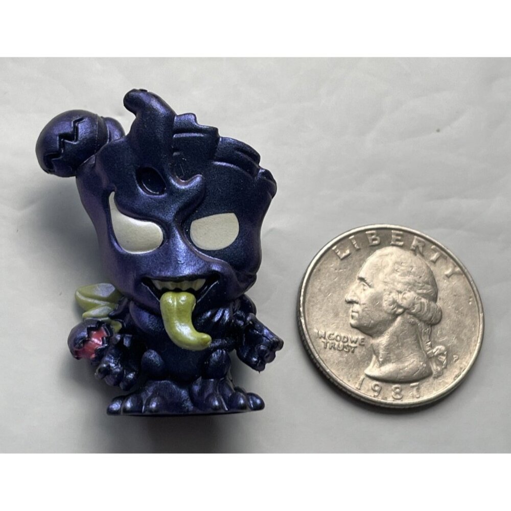 Funko Marvel Battleworld Iridescent Venomized Groot Figure w Card RARE Series 4 - Picture 3 of 7